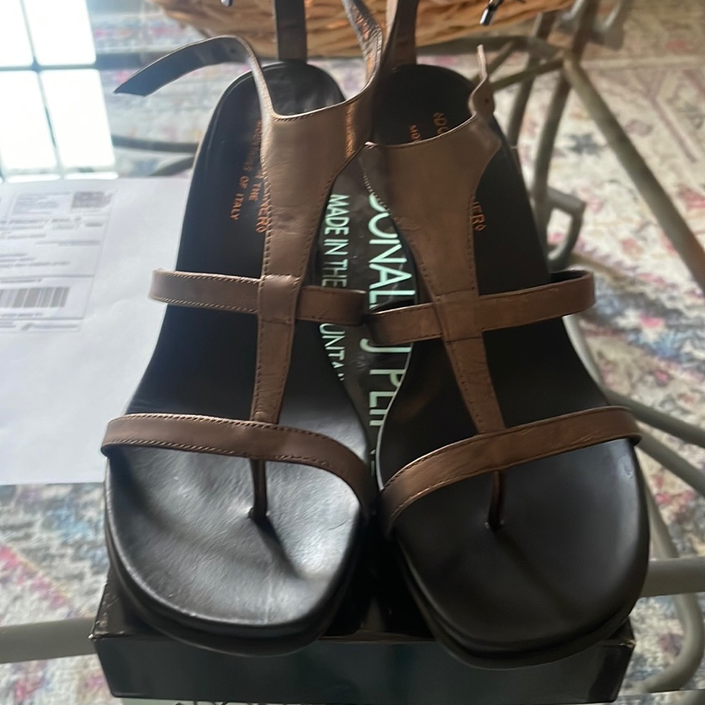 Beautiful heels never used